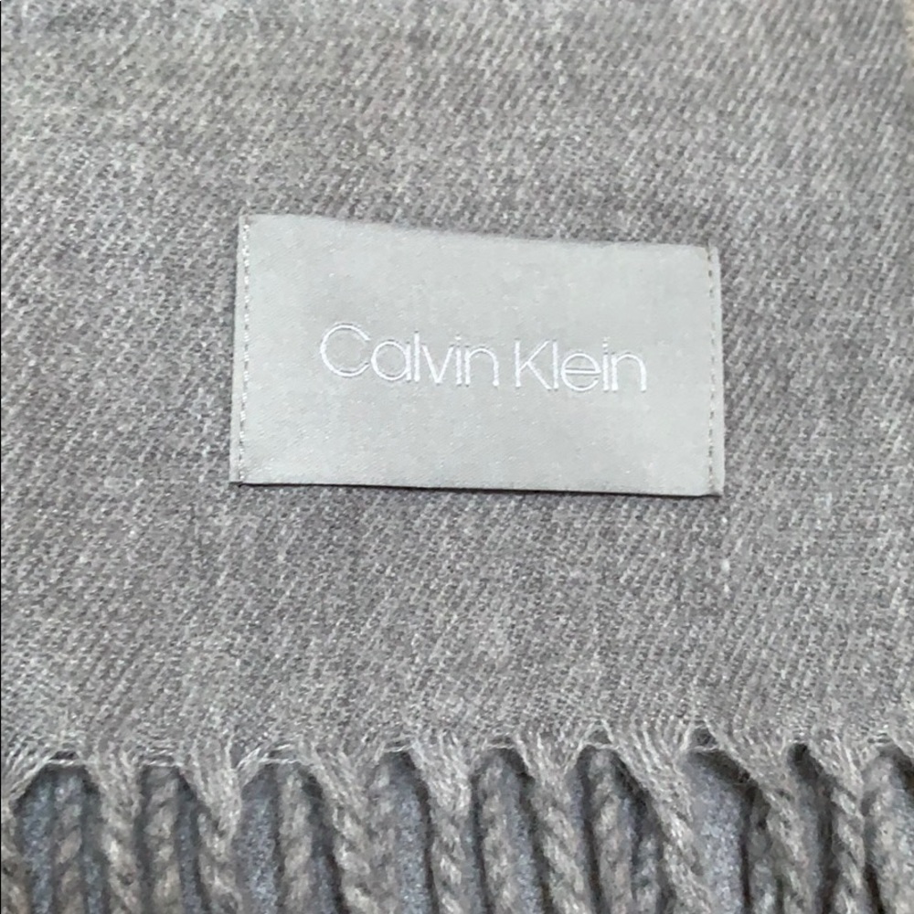 Calvin Klein Scarf - Picture 2 of 4